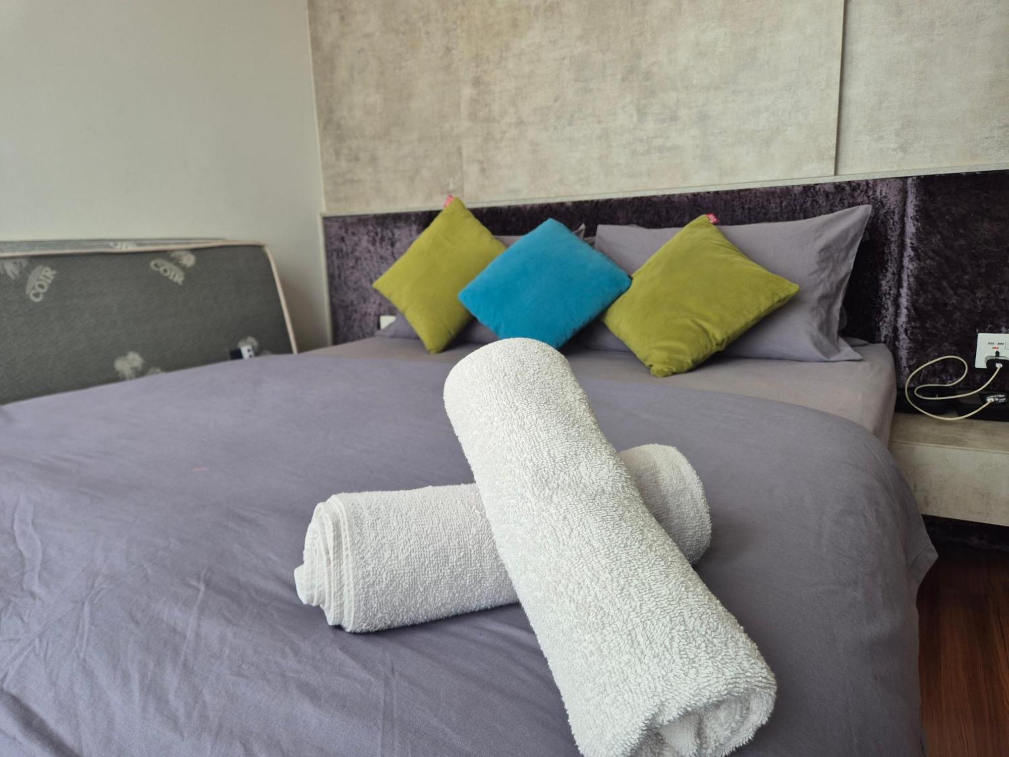 9Pax 2R2B Family Suite, I-City, I-Suite, Hyde, Beside Theme Park, Wifi 50-55" Smart Tv 샤알람 외부 사진