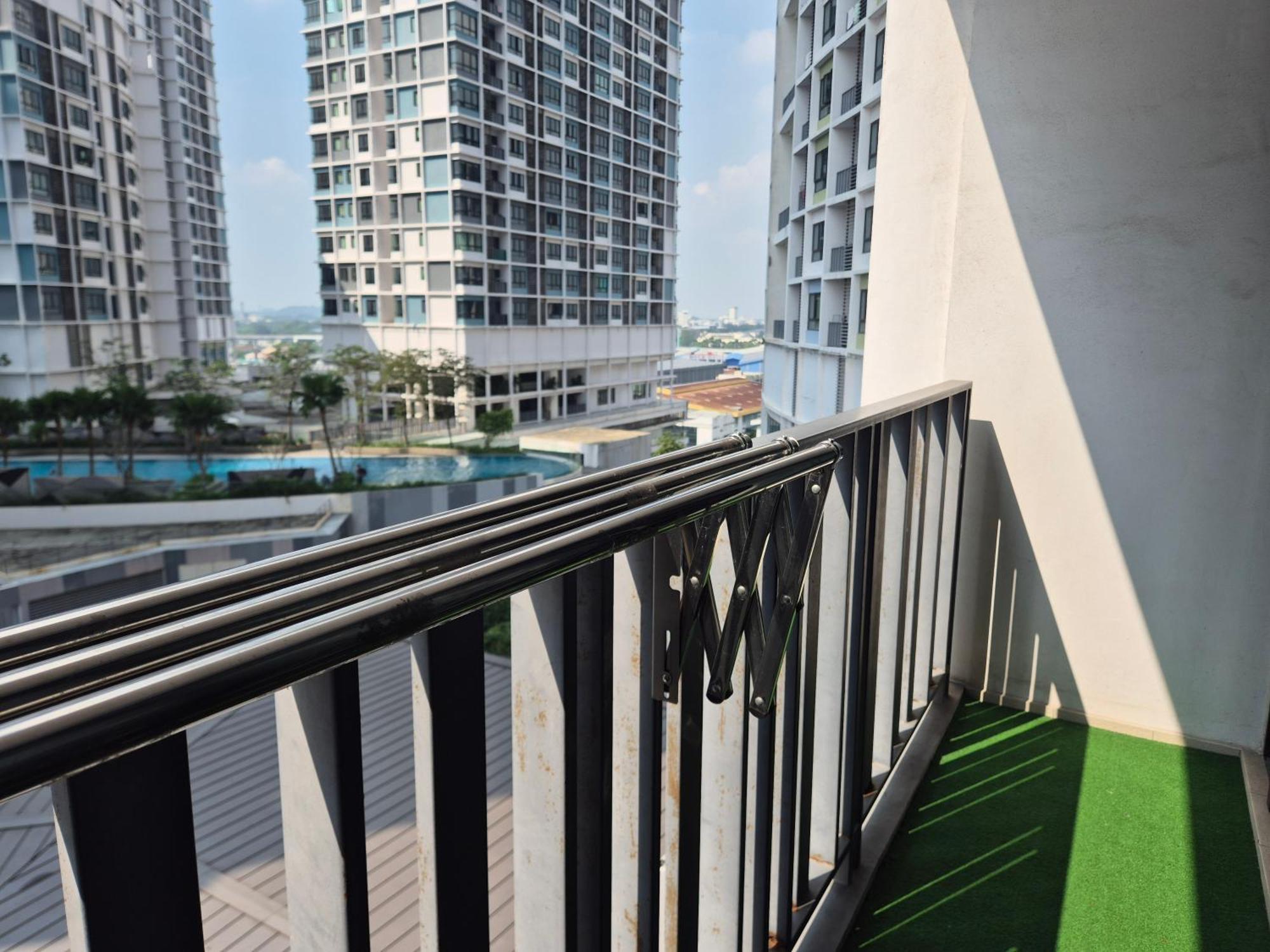 9Pax 2R2B Family Suite, I-City, I-Suite, Hyde, Beside Theme Park, Wifi 50-55" Smart Tv 샤알람 외부 사진